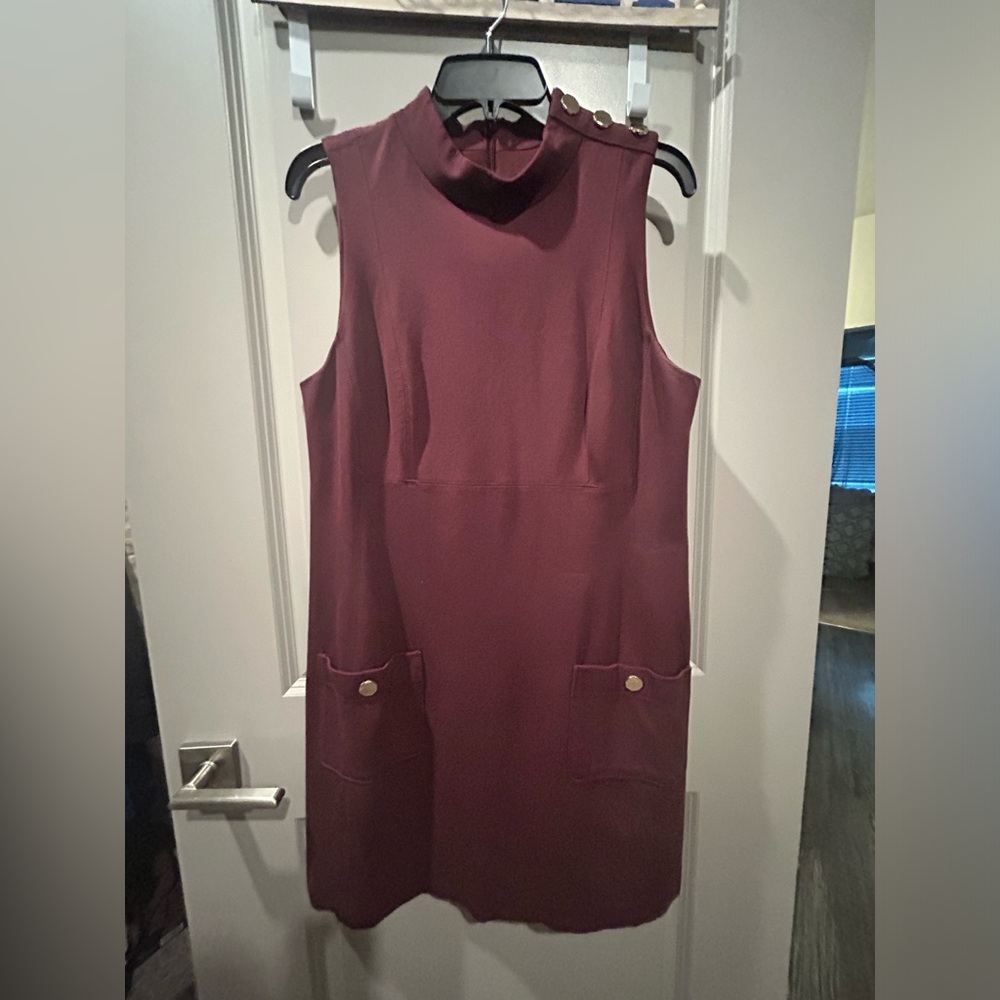 White House black market sleeveless sheath dress size 14